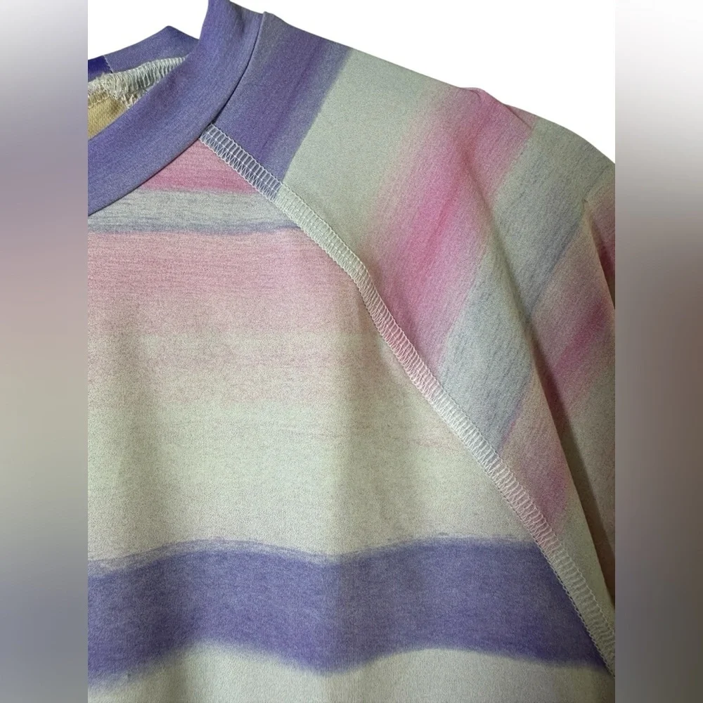 WET Swimwear Watercolors Long Sleeve Crop Top XL‎